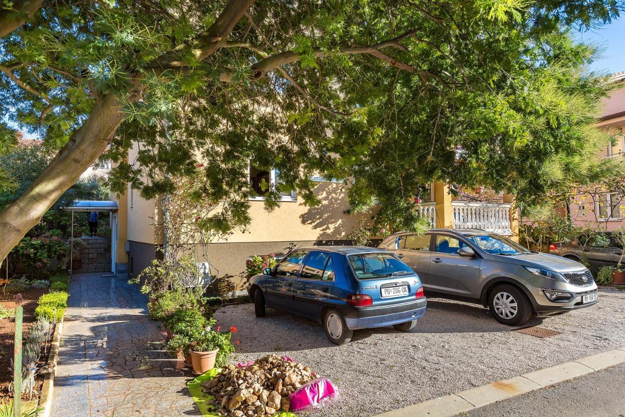 Vilic - Apartments Istriensonne Medulin Exterior foto